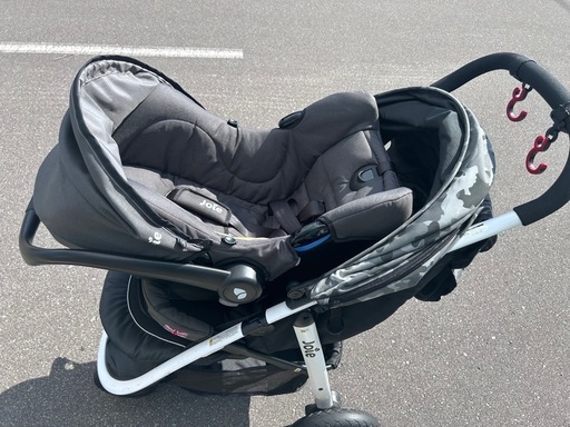 joieベビーカー