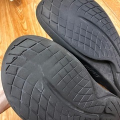 ウーフォス リカバリーサンダルの画像