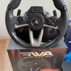 プレステ4極レア2TB ！
ハンコンVRフルセット の画像