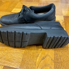 クラークス　22、5cm フォーマルシューズの画像
