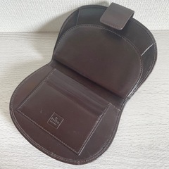 ☆お値引可能☆【極美品】FENDI  二つ折り財布 ズッカ柄 半円形 男女兼用の画像