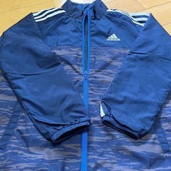アディダス adidas 130~140 ジャンパーの画像