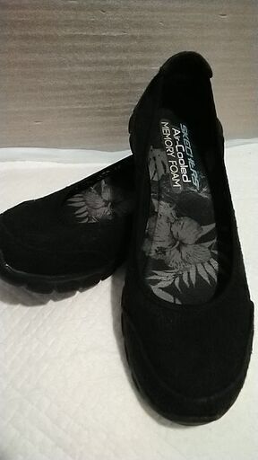 SKECHERS☆ブラック