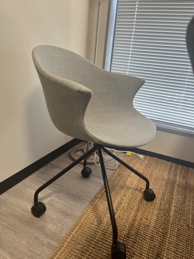 デスクチェア シンプル グレー