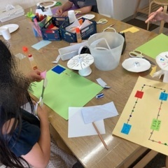 【アトリエべる国立駅前教室】エリックカールのようにシンプルな形から作品を作ってみよう😁❗の画像