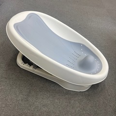 【お譲り先決まりました！ありがとうございました】ベビーバスチェア 