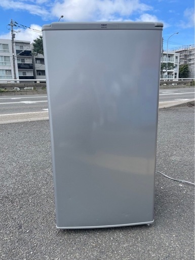 AQUAノンフロン直冷式冷蔵庫