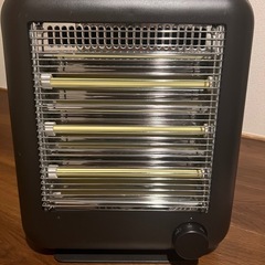 【受渡し予定アリ】電気ストーブ