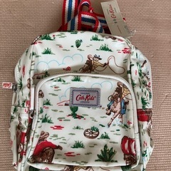 値下げ⭐️新品　キャスキッドソンのベビーリュックの画像