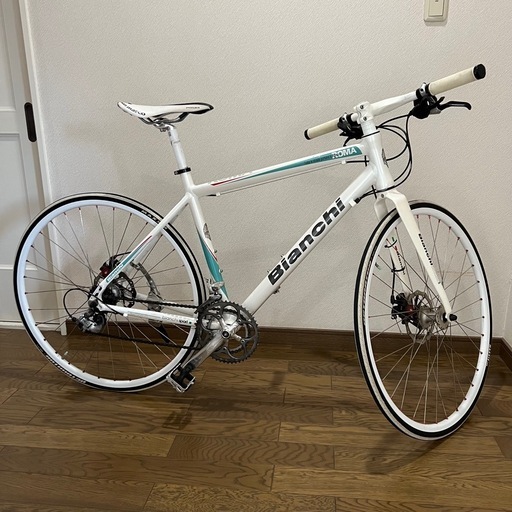 BIANCIH クロスバイク