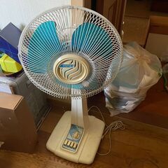 不動産売買で出ました不用品［扇風機］無料でお譲り致します