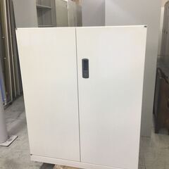 中古　生興　両開き書庫　開き戸　スチール書庫　書庫　観音開き　収...