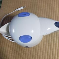 湯沸かし器ポット　電気ケトルの画像