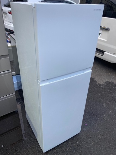 ２０年製　230L 2ドア冷蔵庫