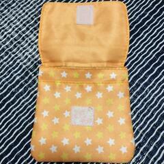 ハンカチ&ティッシュ移動ポケットの画像