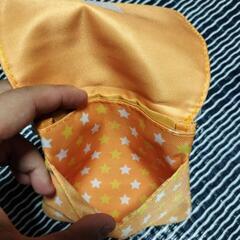 ハンカチ&ティッシュ移動ポケットの画像