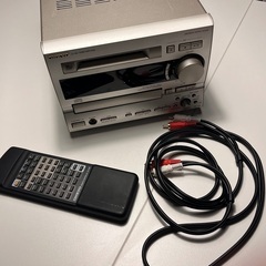 オンキョーのコンポ売ります。状態は良い方だと思います。 付属スピーカーの音質』 ONKYO X-U6(B) [ブラック] のクチコミ