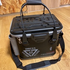 DRESS バッカン　17L