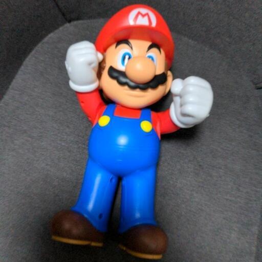 スーパーマリオ　ビッグ　アクションフィギュア　中古