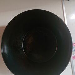 0円　中古　【川端滝三郎商店】 フライパン 20cm IH対応 日本製 鉄 オリジナル 木柄 ガス火 鉄分補給 お手入れ簡単 人気 キッチン用品 キッチン雑貨 アウトドア 深型の画像