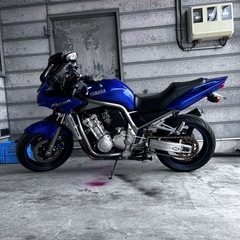 ヤマハ　fzs1000　