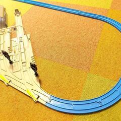 【8月24日まで】プラレール　かっこよく車両を並べよう！　車両基地レールセットの画像