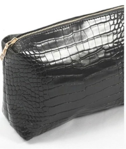 【確かな品質✨】高級クロコポーチ　メンズ　レディース　ブラック