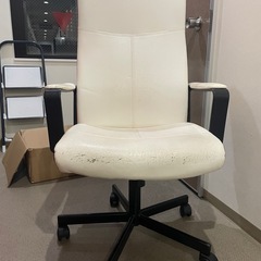 IKEA チェア　オフィスチェア の画像