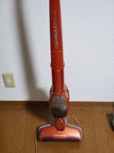 エレクトロラックス スティック式掃除機・エルゴラピード・プラス ZB2904X [コッパー]ハンディでも使用可・