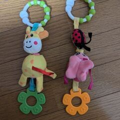 ベビーカーにつけるおもちゃ