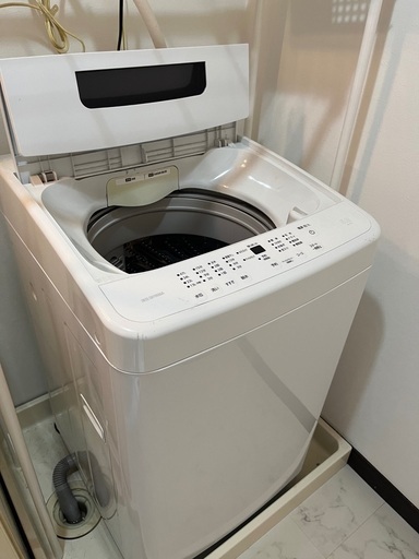 アイリスオーヤマ全自動洗濯機 5キロ