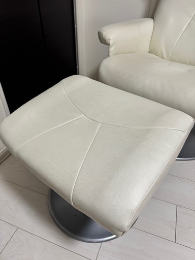 20%Off】リクライニングチェア レザー 公式 オットマン付き