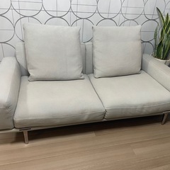 【美品】ポルトローナ・フラウのソファ
