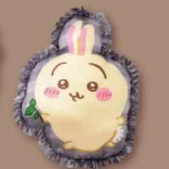 決まりました　未使用　ちいかわ　ギンガムフリルクッション  うさぎ 