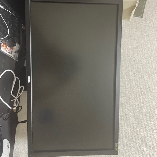 ゲーム始めたい人必見‼️BenQ140Hzゲーミングモニター　値段交渉受け付けます