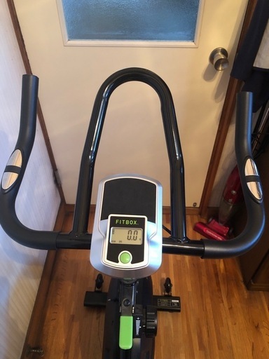 FITBOX　第３世代フィットネスバイク