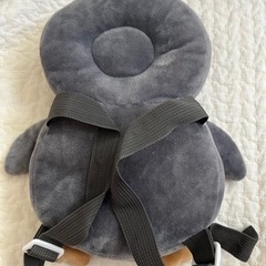 ベビー　転倒防止クッション　リュック　ぺんぎんの画像