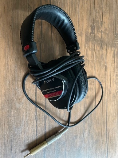 ヘッドホン sony　MDR-CD900ST [φ6.3mm 標準プラグ]