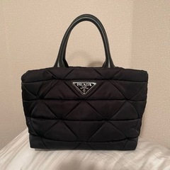 PRADA【美品】スモール パデッド Re-Nylon トートバッグの画像