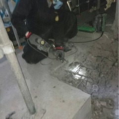 事業拡大により大量募集❗️再雇用も可能　はつり解体職人仲間募集