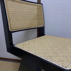 ピエールジャンヌレ　ブラック　ダイニングチェア　リプロダクト品の画像
