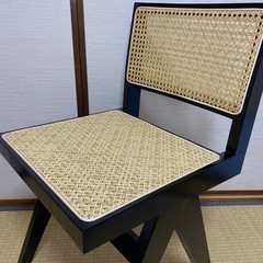 ピエールジャンヌレ　ブラック　ダイニングチェア　リプロダクト品の画像