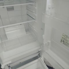 冷蔵庫　137l　2011年製　シャープの画像
