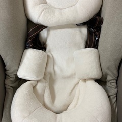 【美品】コンビ ハイローチェア ネムリラ  電動 (数回のみ使用)の画像