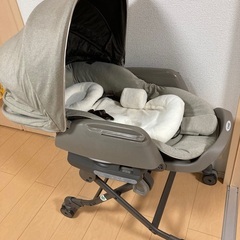 【美品】コンビ ハイローチェア ネムリラ  電動 (数回のみ使用)