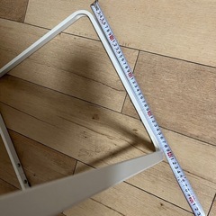 シンプルハンガーラック低め子ども用にもの画像