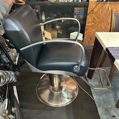 タカラベルモント マッコウ 
セット椅子の画像