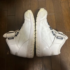 アシックス 安全靴の画像