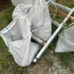 庭の土　土嚢袋入り　無料です。の画像