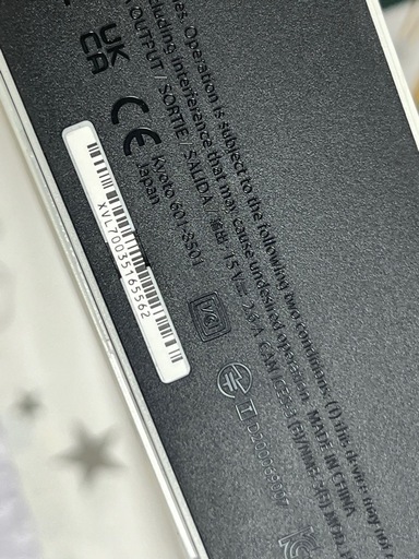 【お話し中】
任天堂　 スイッチ 本体　有機EL ゼルダの伝説 ティアーズ